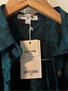 Easy Clothes Teal Floral Button-Up Blouse